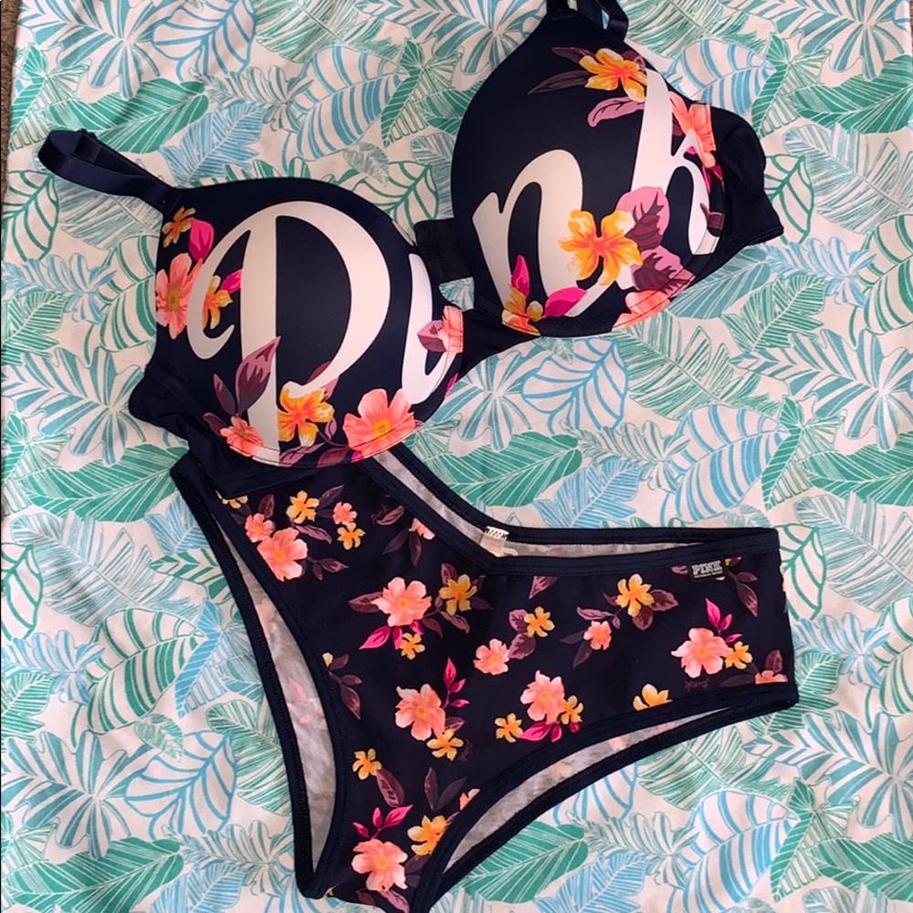 VS Pink bra and panty set